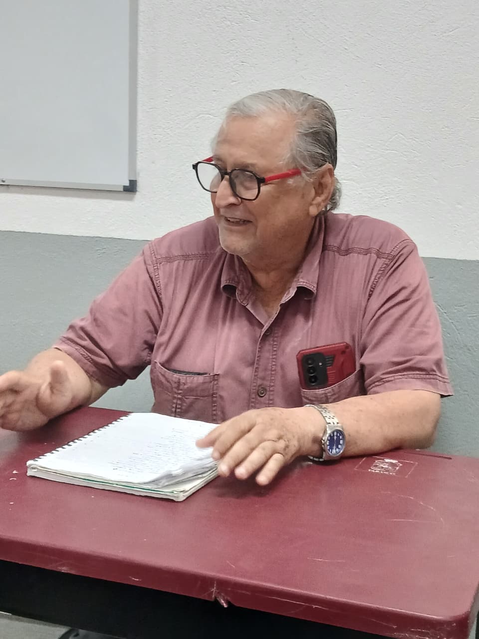 El profesor Falconi.